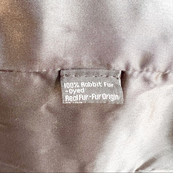 Black Saks Fifth Avenue Black rabbit fur vest - Picture 6 of 7